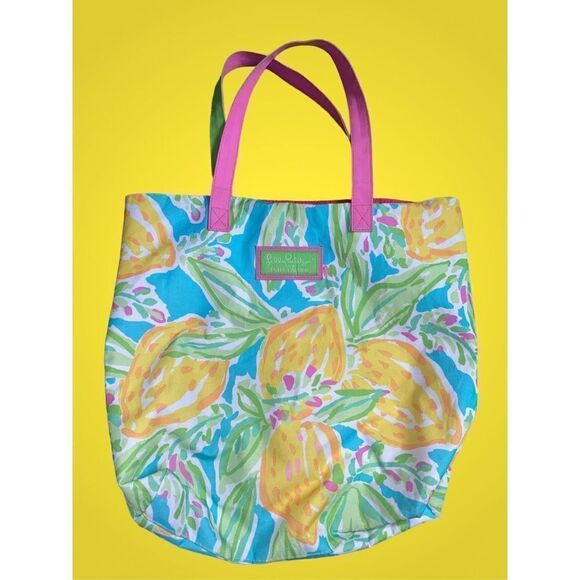 Lilly Pulitzer by Estee Lauder Large Tote Pink Green Handle Yellow Blue - Picture 1 of 6